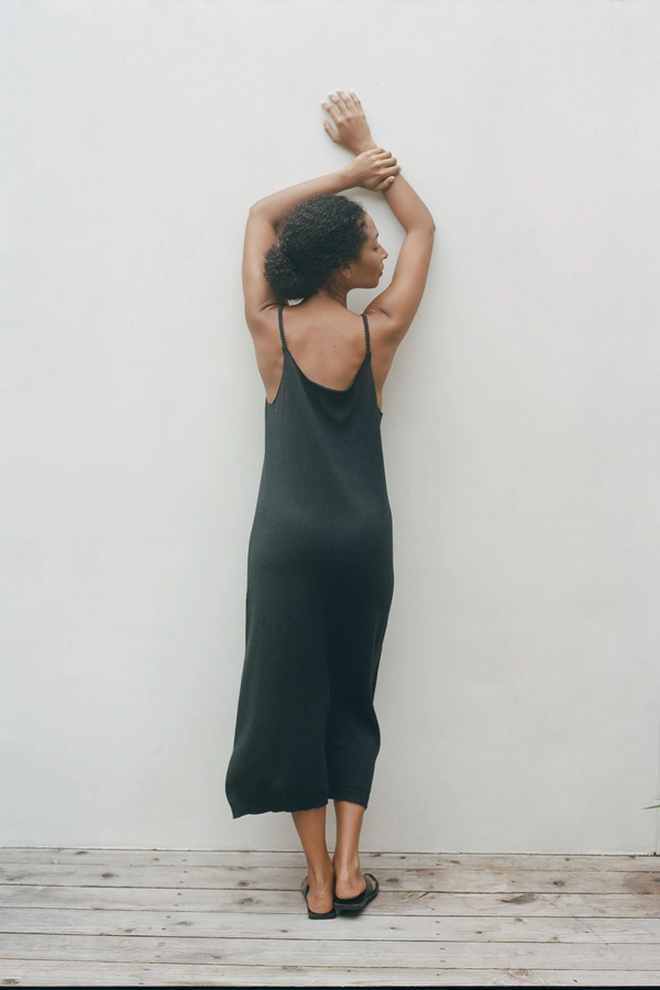 Bare Dress Woman - Onyx
